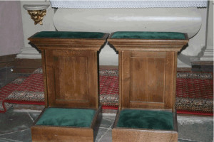 Klęcznik drewniany, 1 sztuka