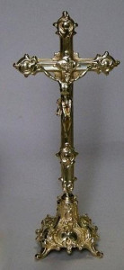 Krzyż ołtarzowy mosiężny, wys. 39 cm
